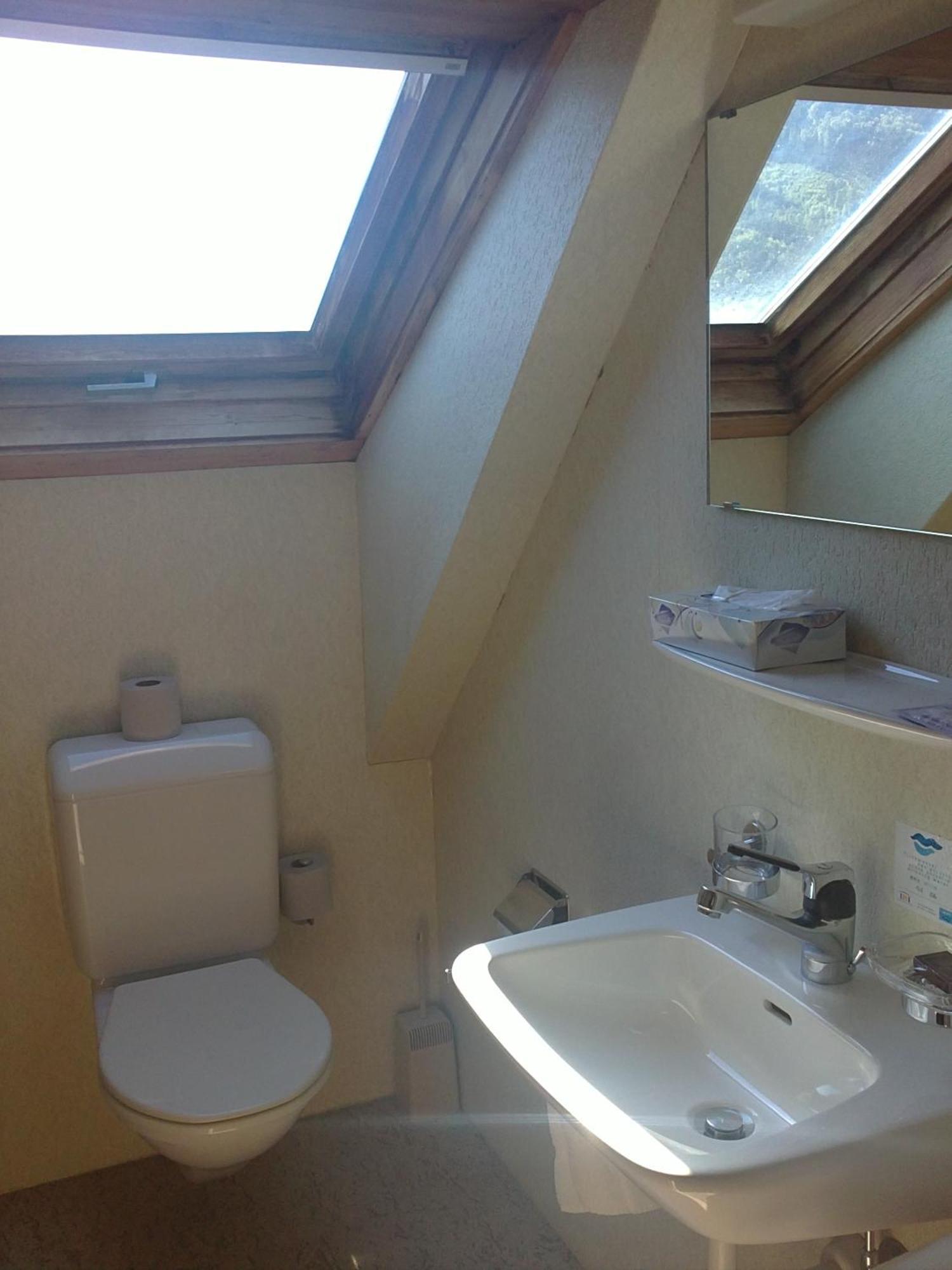 Hotel Post Hardermannli Interlaken Pokoj fotografie